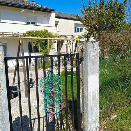D'hote Mont Mouton Apartament Laferté-sur-Amance